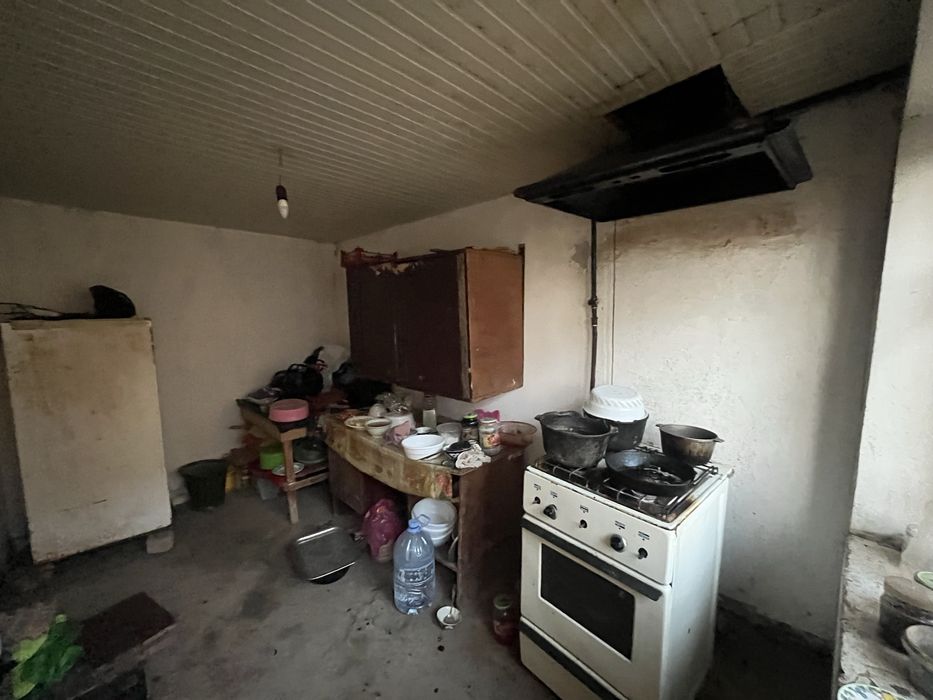 keles ko’k tere chaxpalakda uy sotiladi 3-sutuk