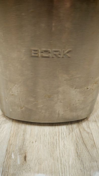 Продам фритюрницу  BORK