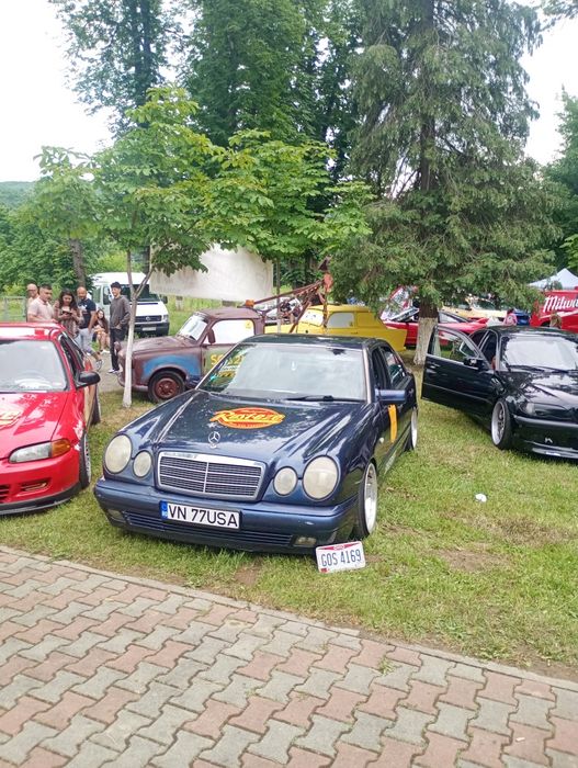 MERCEDES-BENZ E-Class 1999 — imagine 4