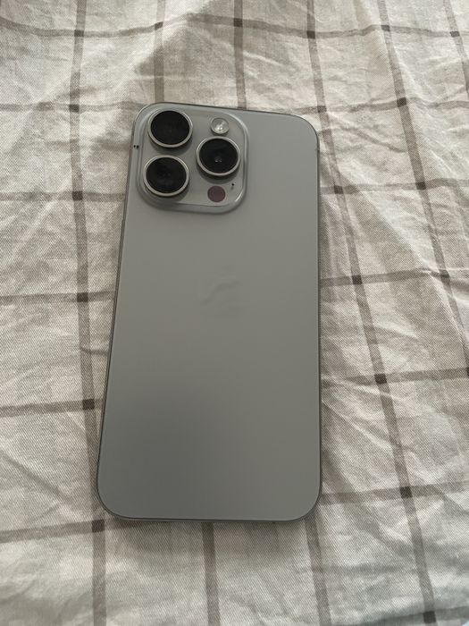 Iphone 15 pro srochno