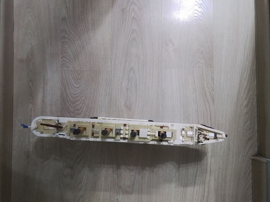 ТИТАНИК ИЗ ЛЕГО есть все детали