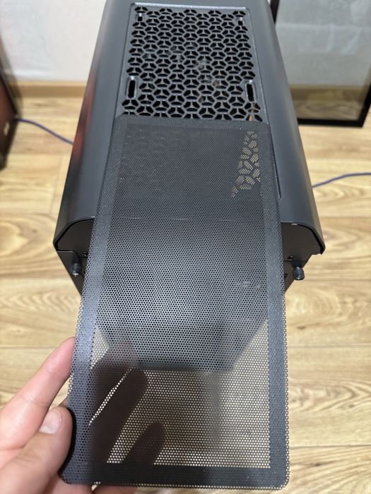 Корпус AeroCool Aero One Eclipse черный