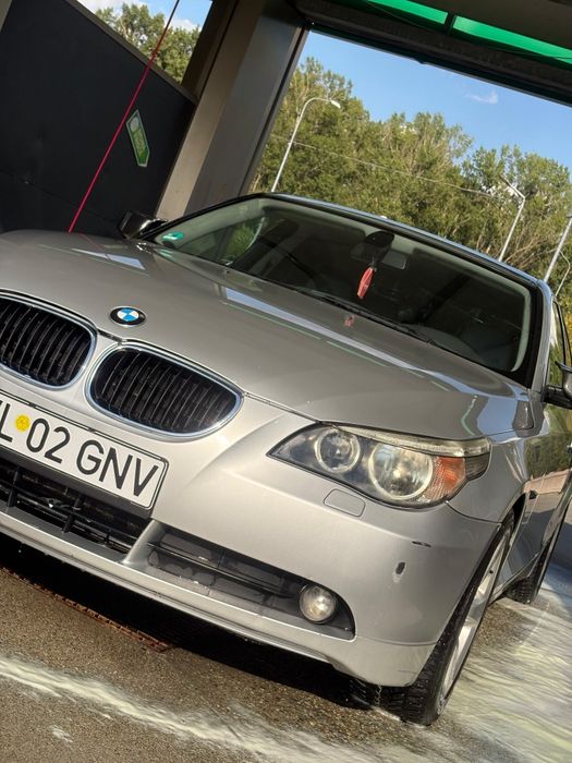 Vând schimb bmw e60
