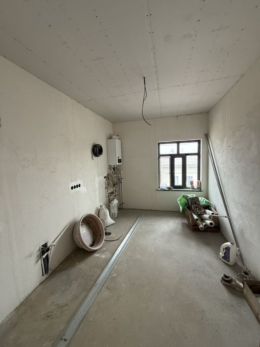 Продается евро каробка под бизнес