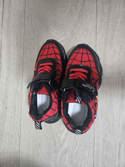 Кросовки детские Человек паук 29 размер