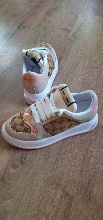 Дамски спортни обувки, маратонки GUCCI