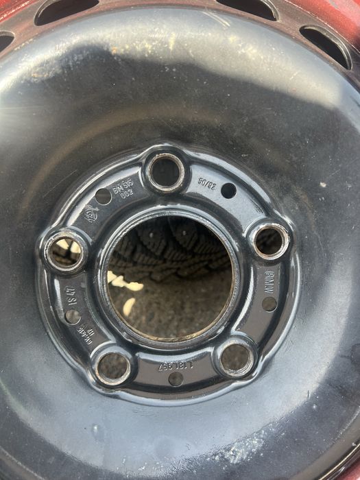 Штампованные диски BMW