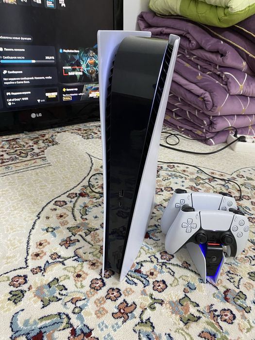 Продам ps5 в хорошом состояний