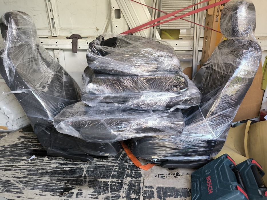 Седалки / салон opel astra J Комби 2011-