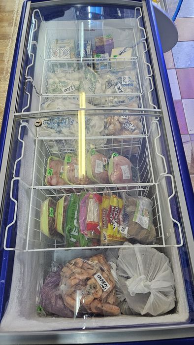 Продам морозильную ларь