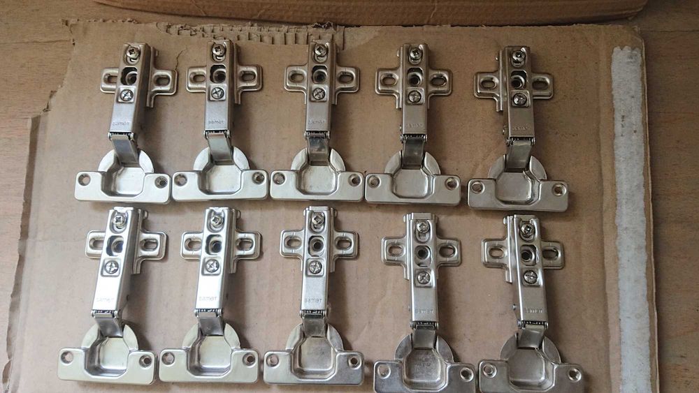 Нови мебелни панти.