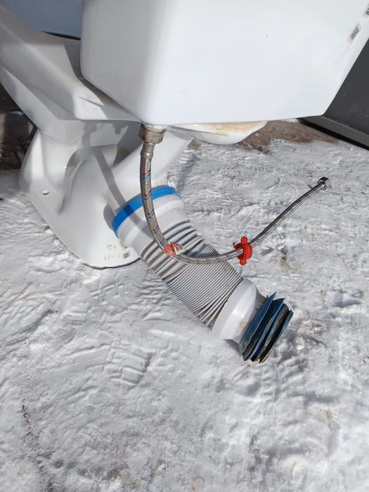 Продам унитаз унитаз