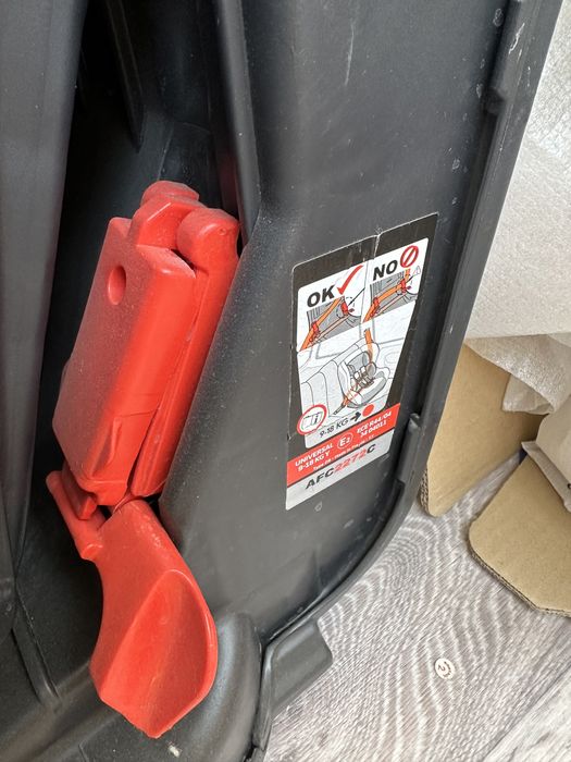 Продам автокресло Mothercare