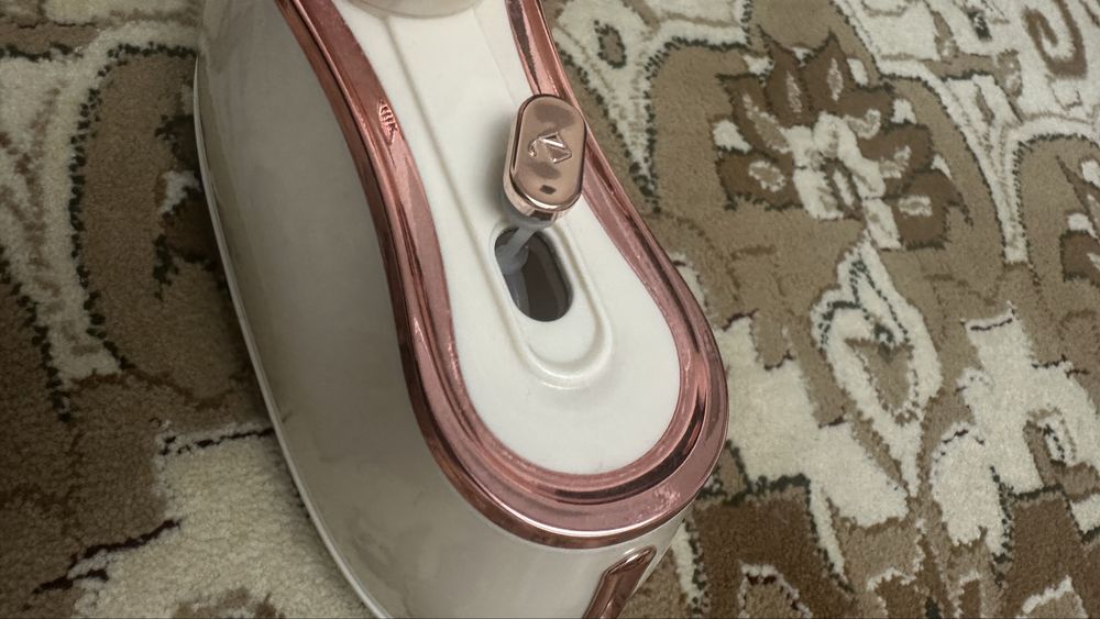 Отпариватель для одежды