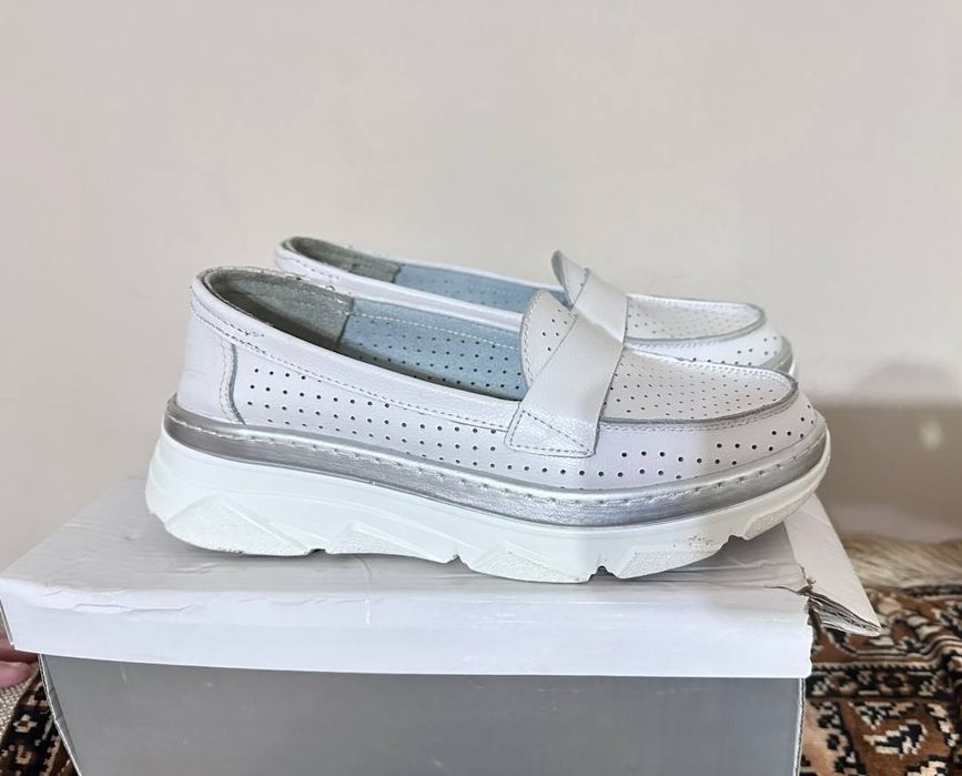 Туфли обувь мокасины