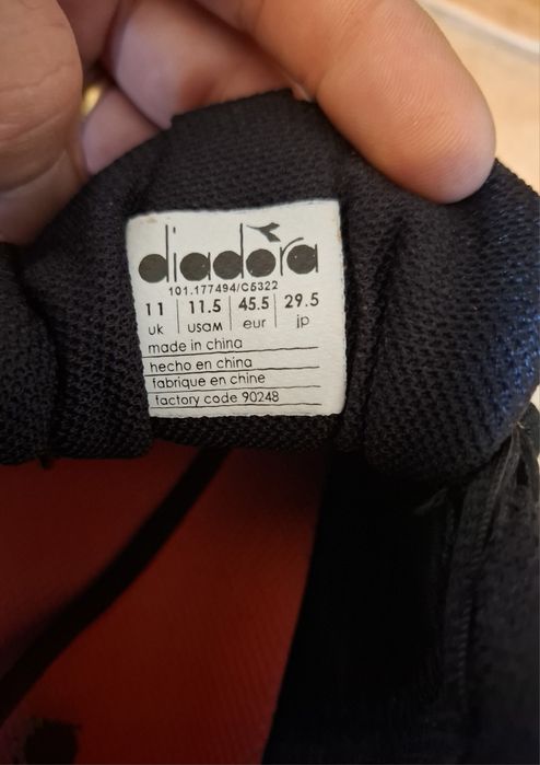 Vand adidasi diadora nike adidas