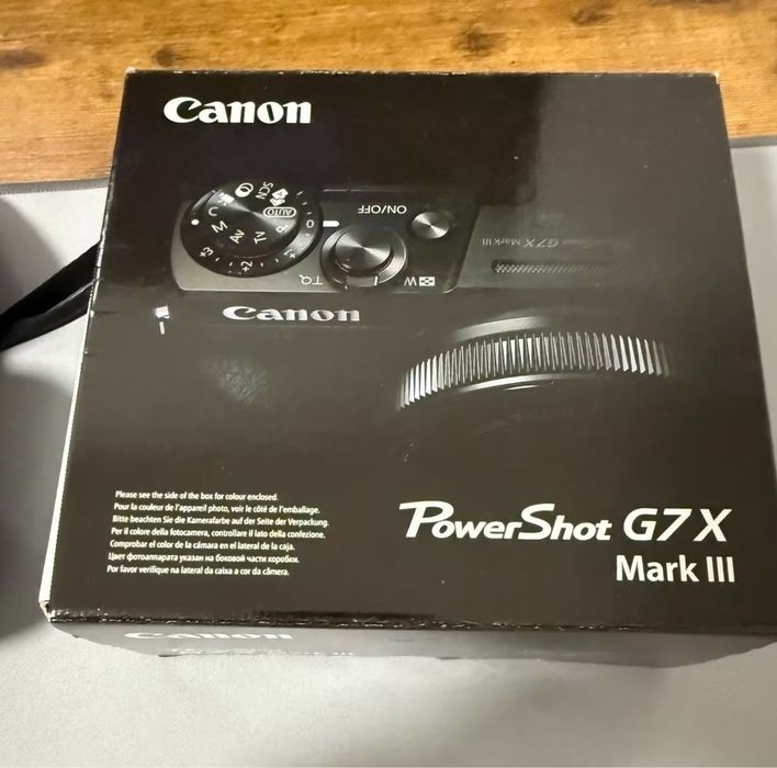 Canon G7X Mark III