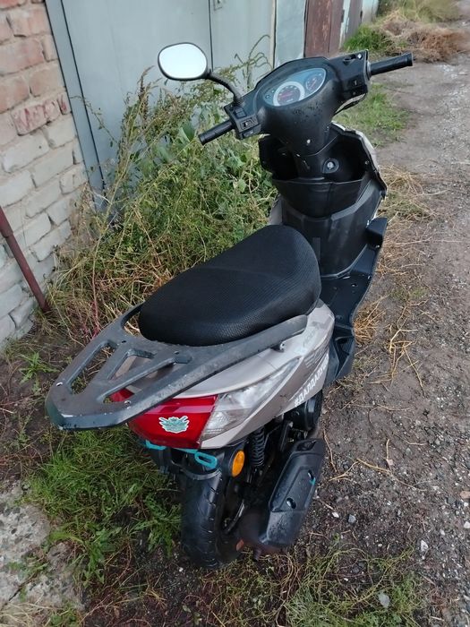 Продам скутер м8