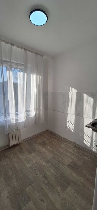 Продам трехкомнатную  квартиру