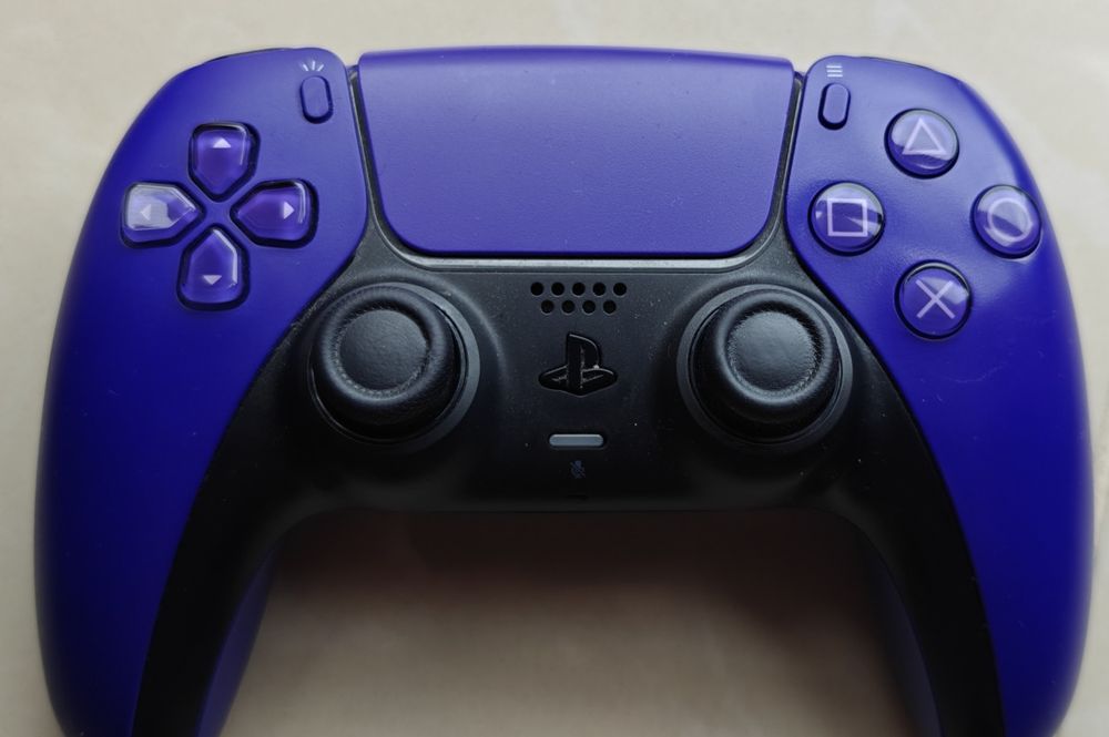 PS5 Digital (Fat) + 1 геймпад, хорошее состояние