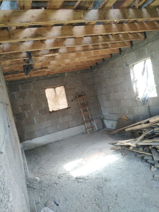 Срочно. Продам дачный участок с домом.