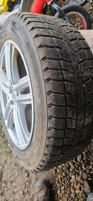 Cauciucuri de iarna 235.55.18