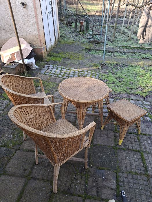 Ратанови(плетени) мебели