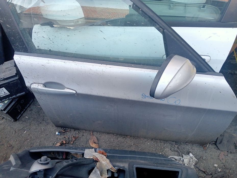 Use dreapta față BMW e 90