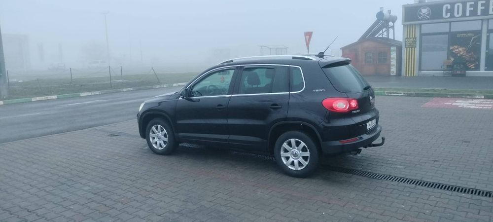 Vând Volkswagen Tiguan 2010