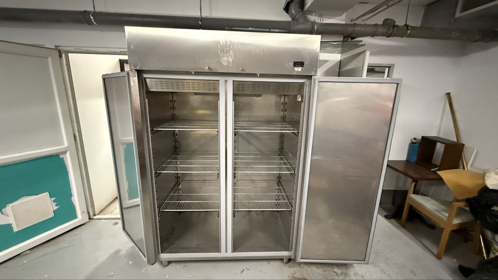 Dulap congelator/vitrina de expunere