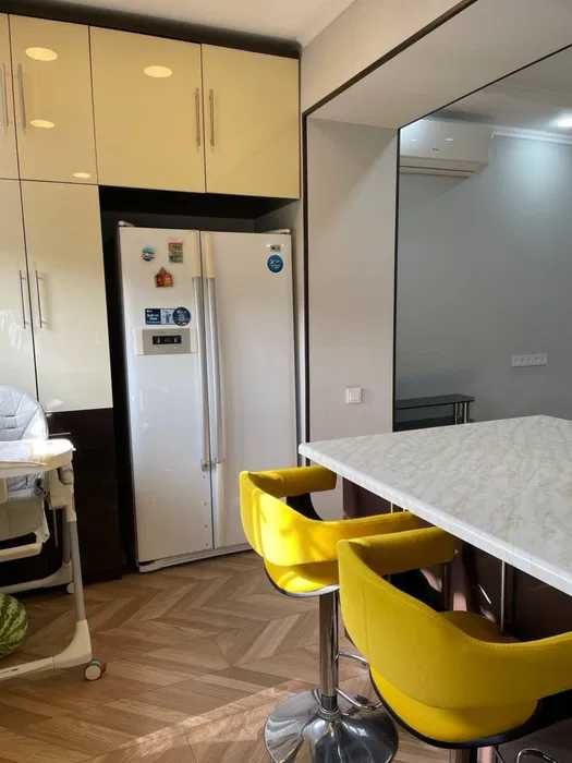 R2! Сдаётся Квартира Мирзо Улугбекский район Карасу ор-р Dunyo Saroyi