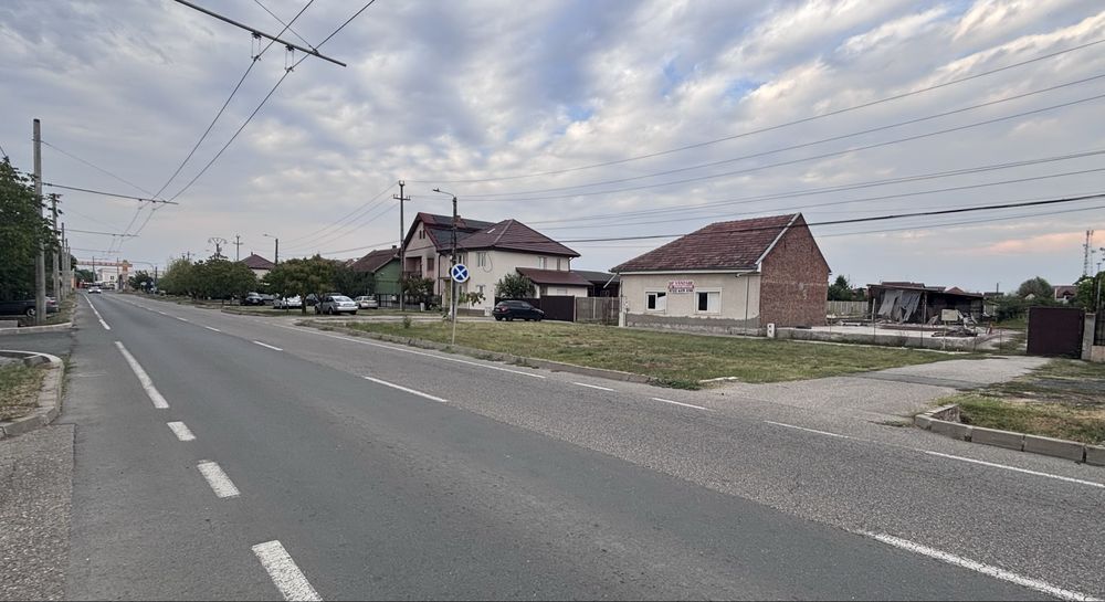 Vând spatiu comercial în  Ghiroda