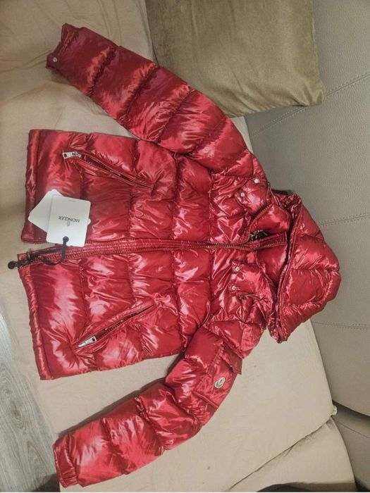 Яке унисекс Moncler,