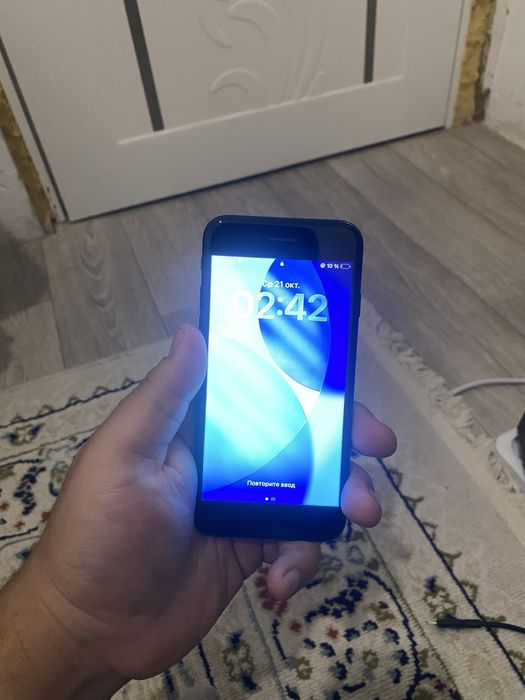 Айфон se (2020) 64gb