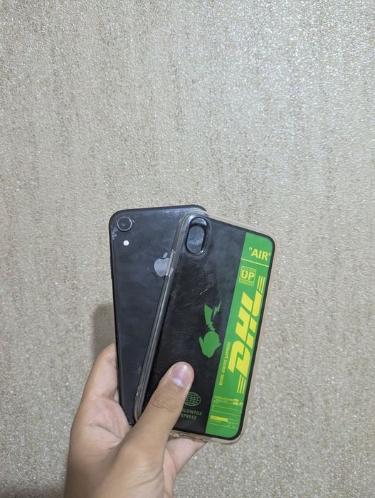 iphone XR в рабочем состоянии
