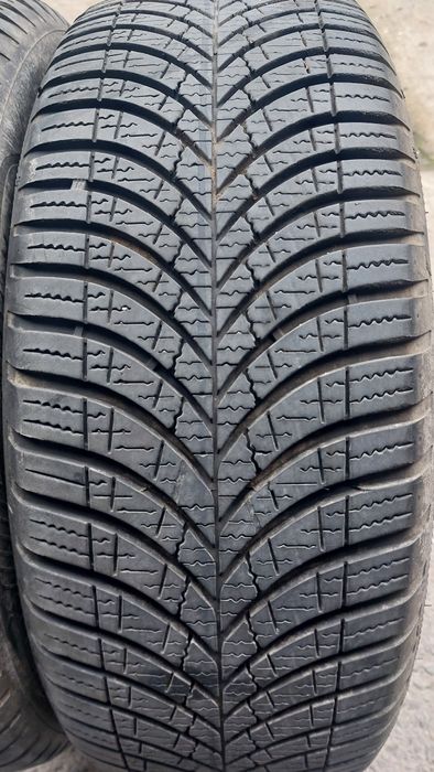 Всесезонни гуми 205/55/17 Goodyear Vector4Seasons 2 броя