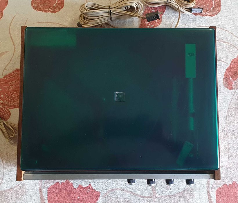 Колекционерски комплект Akords СССР + 80 бр. плочи