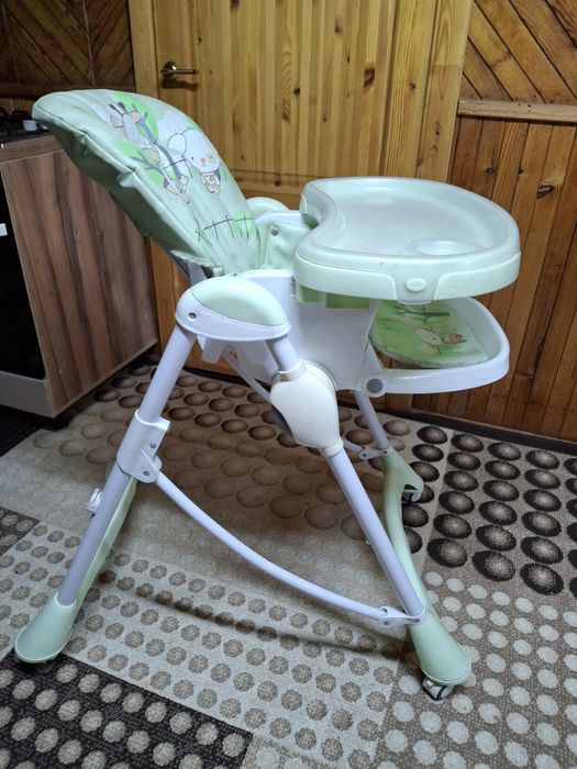 Стул для кормления