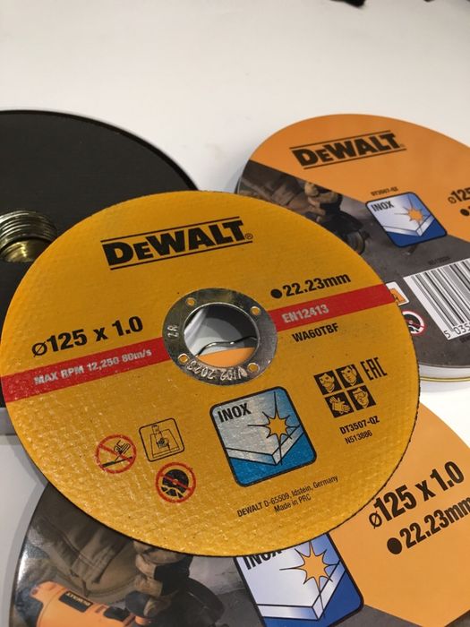 DeWALT  DT3507-QZ Диск за Ъглошлайф 125мм за неръждаема стомана INOX