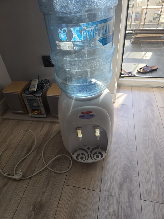 Диспансер для воды (продам/обмен)