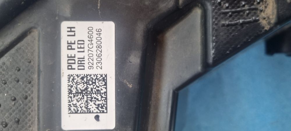 Lumina de zii stanga hyundai i30