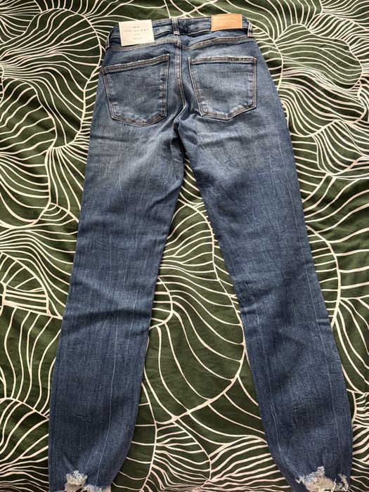 Дънки и панталон Elisabetta Franchi и Зара