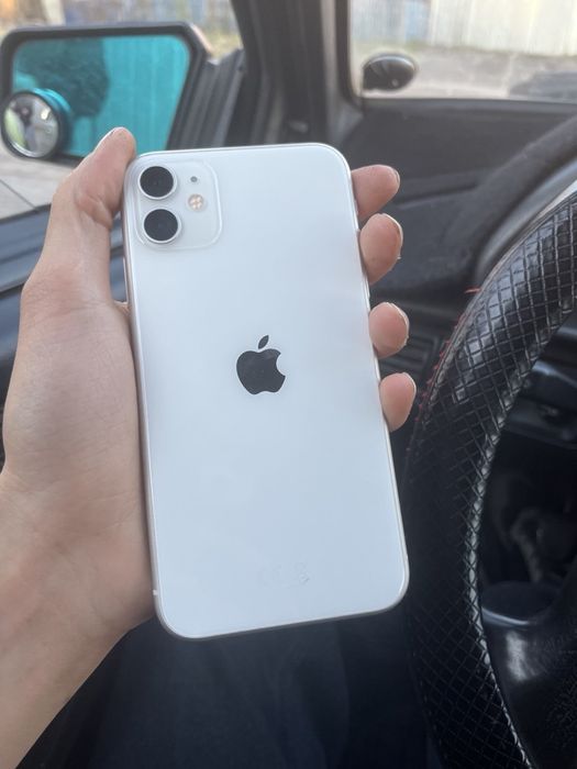 Продам iphone 11 64gd