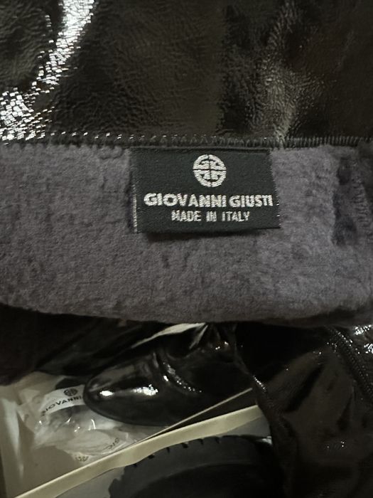 Продам женскую обувь