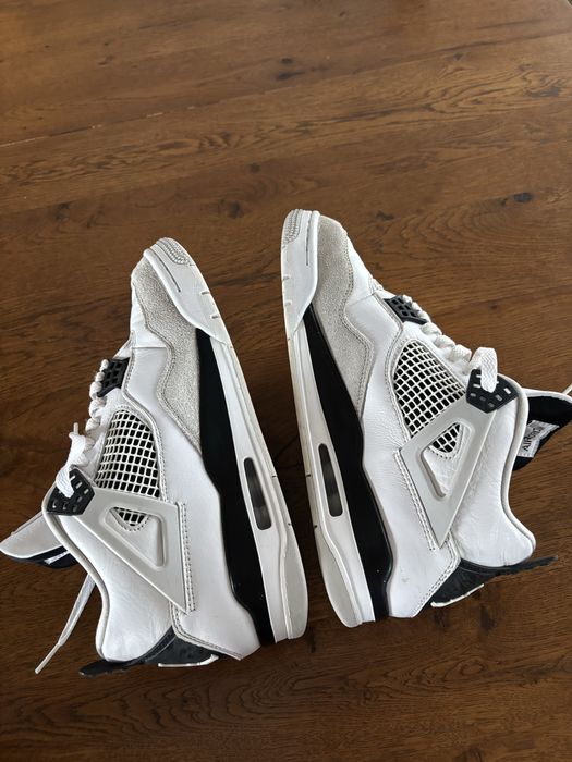 Air Jordan 4 Retro Military Black Original