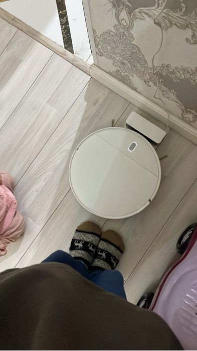 Продам робот пылесос mi
