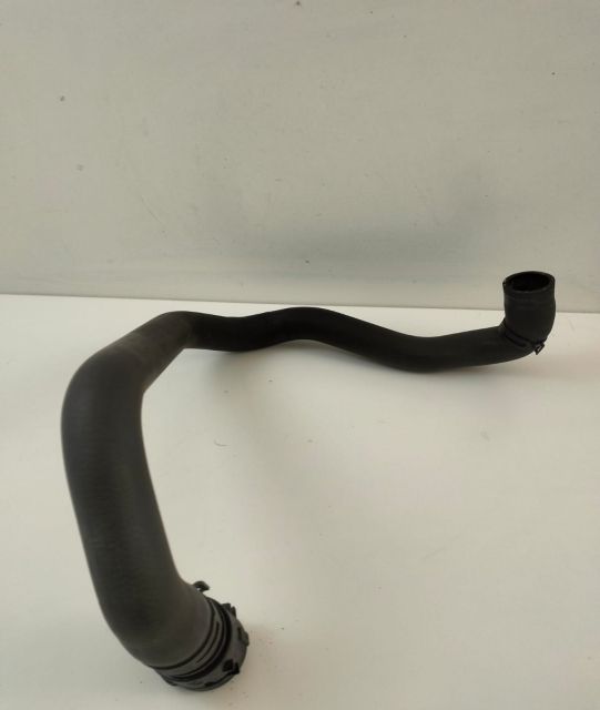 Furtun radiator apa 3B0122291C / 3B0 122291C / 3B0-122291C / 3B0.1222