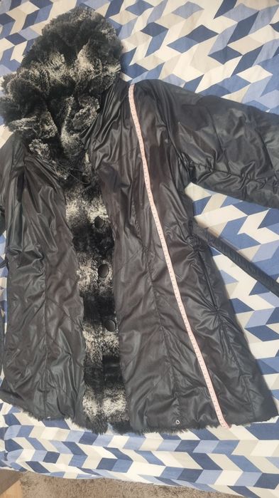 Vând geacă de damă