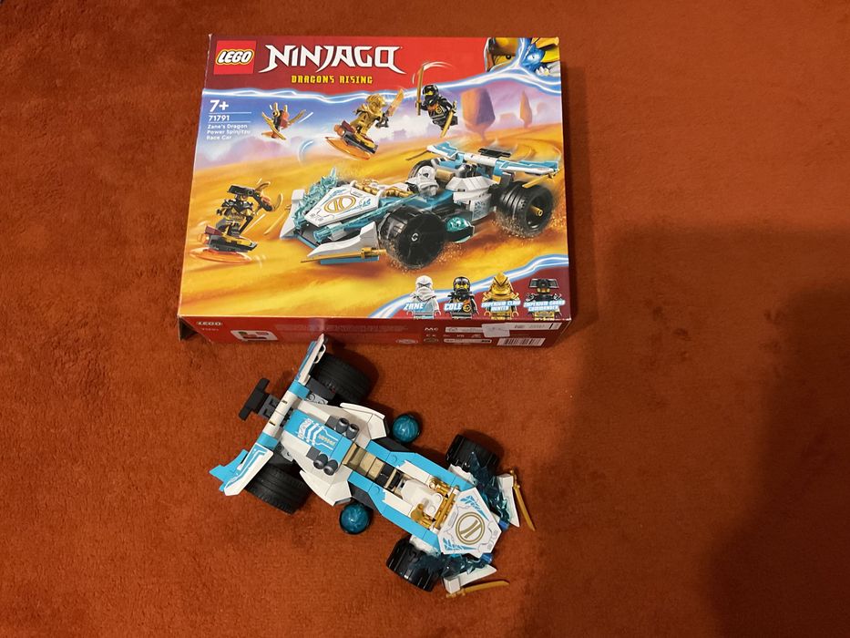 LEGO Ninjago Zane’s Dragon Power Spinjitzu Race Car - 307 piese