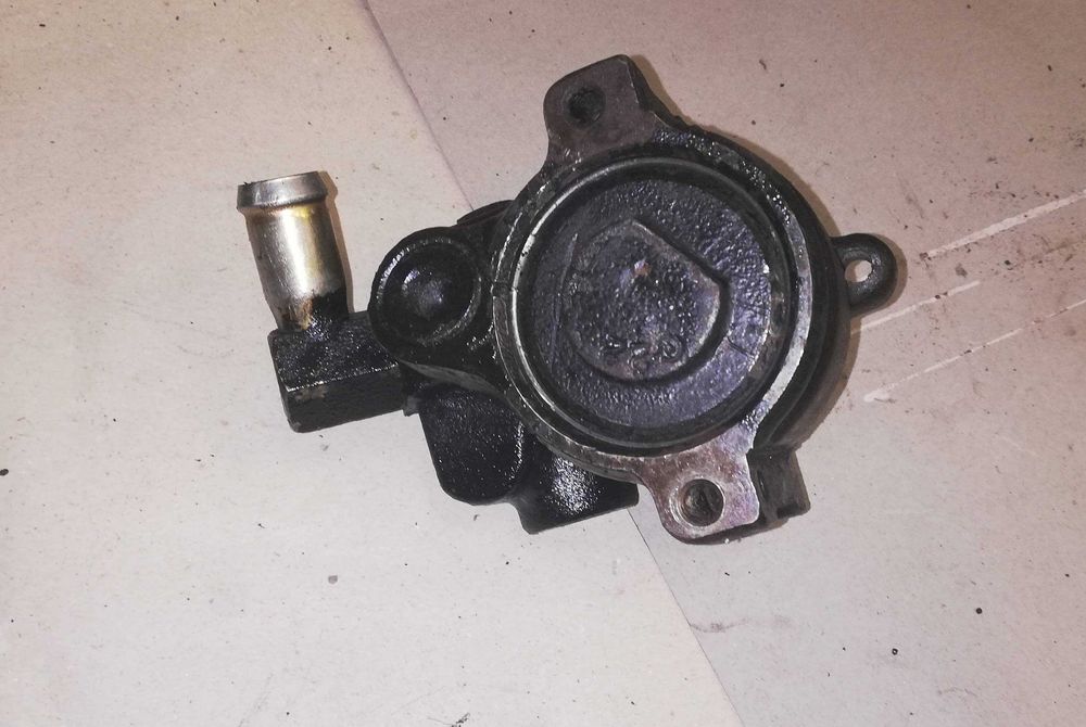 Хидравлична помпа за Форд Ескорт Ford Escort 1,6v 90 кс Zetec 95-98 г.